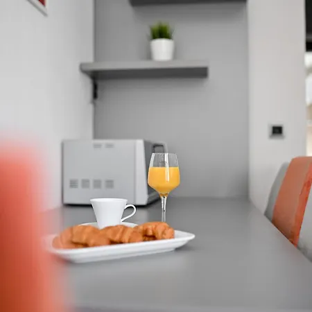 Peaceful Near Old Town Apartamento *